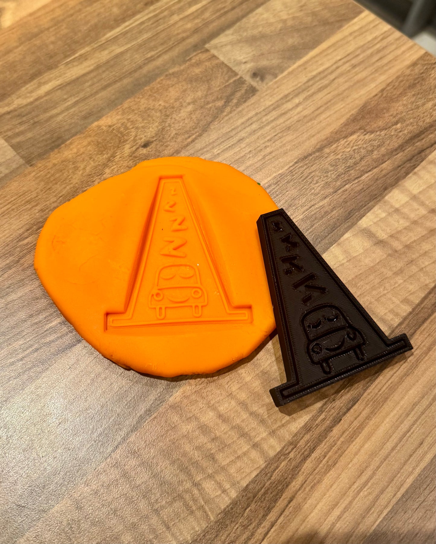 Cosy Cone Play & Bake Cutter