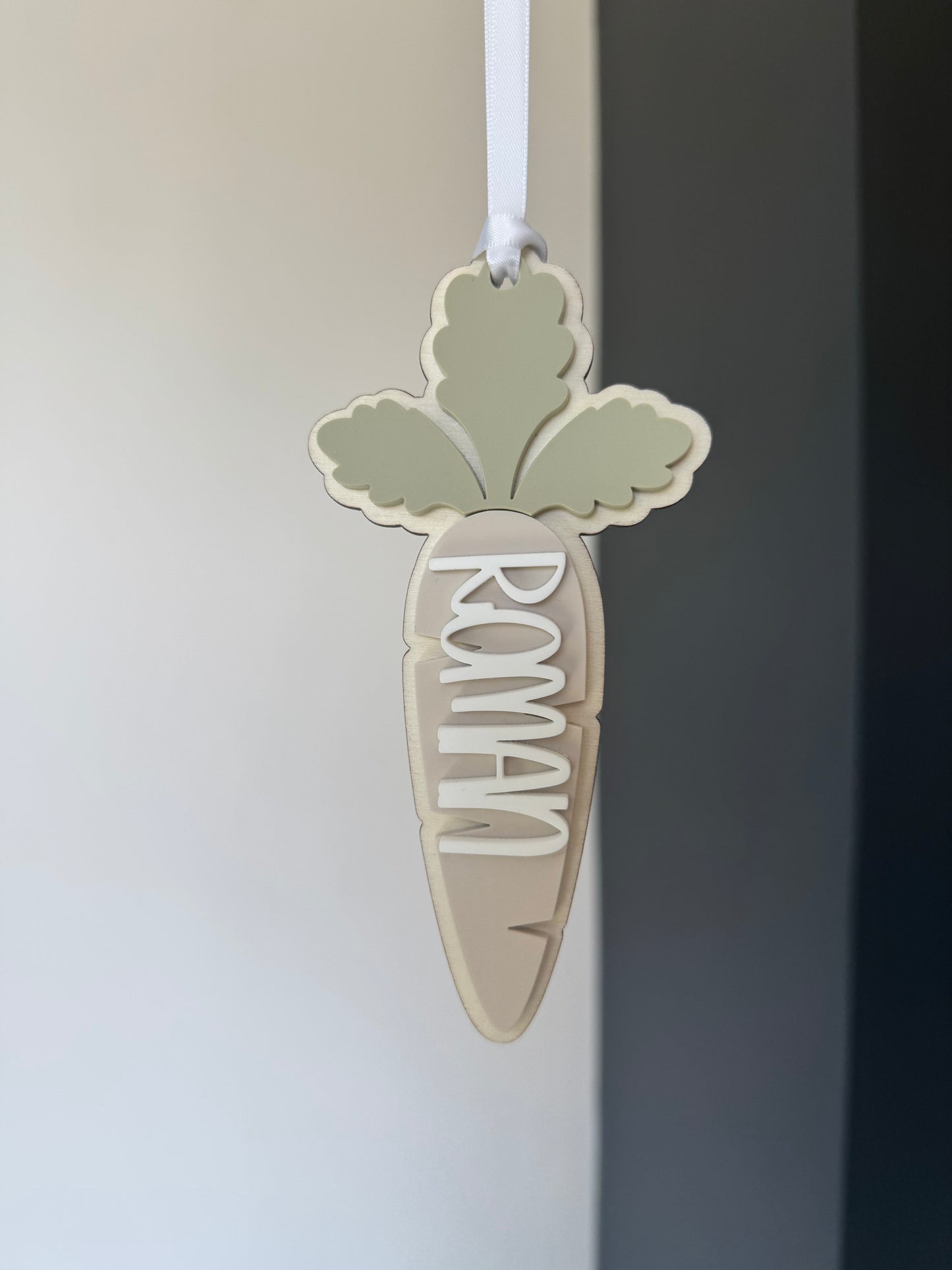 Personalised Carrot Easter Tag