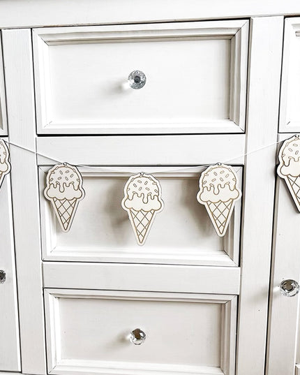 *CLEARANCE* Ice Cream Cone Garland