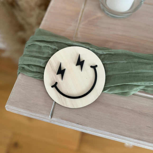 Lightening Bolt Eyes Smiley