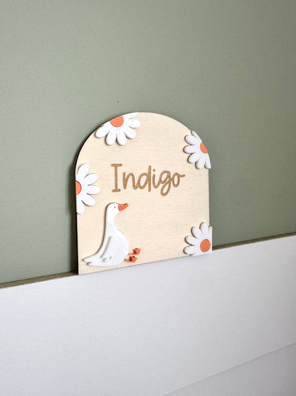 Little Goose Shelf Sitter