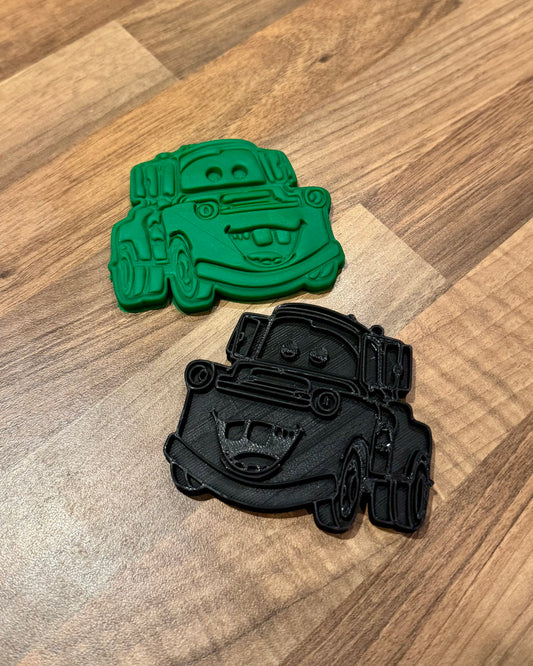 Mater Play & Bake Cutter