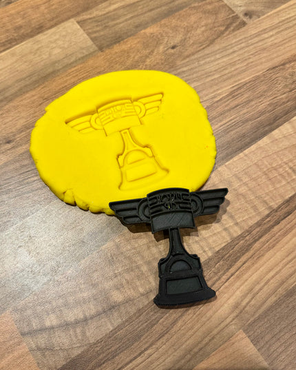 Piston Cup Play & Bake Cutter